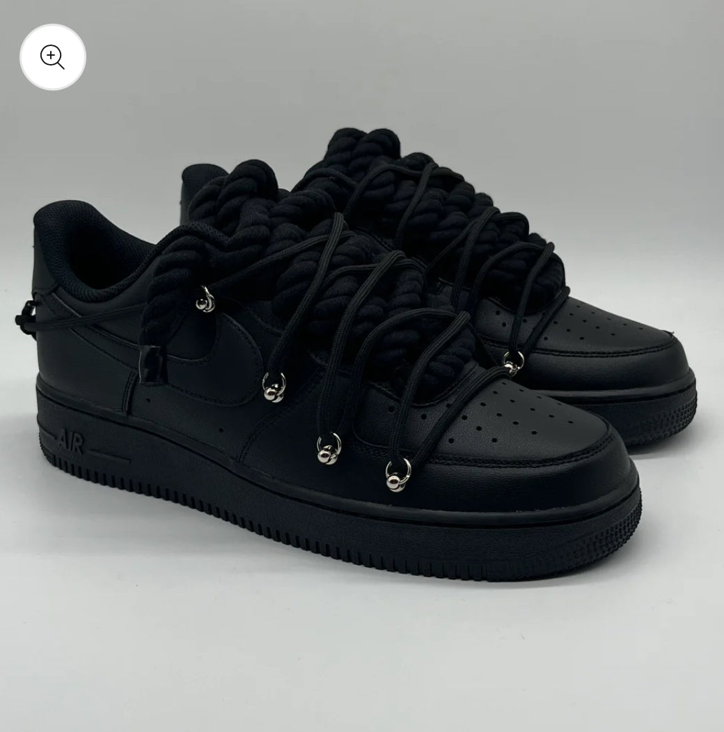 AIR FORCE ONE DOUBLE LACE BLACK